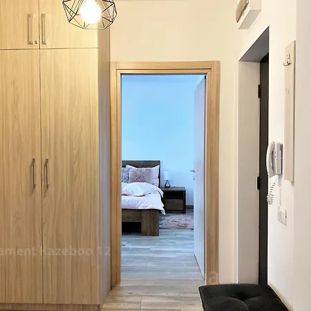 Frontala 12 *